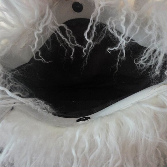 Real Mongolian Lamb Fur Handbag - Picture 3 of 3